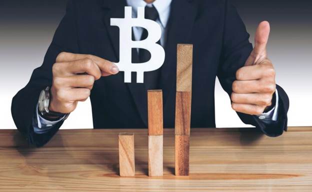 Building Anticipation Without Revealing